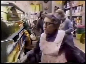 Maxwell House ad with Margaret Hamilton and Peter Simon (1978)