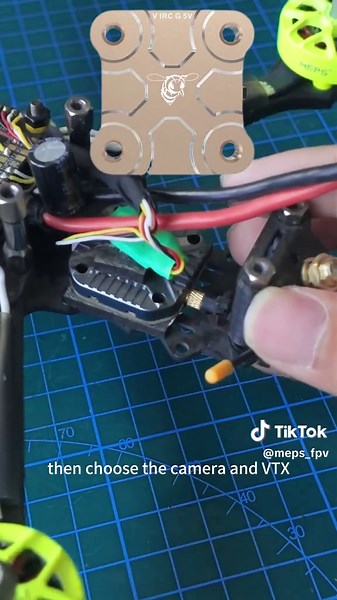 🎯 New to FPV and not sure how to build your first quad? Start with solid motors. I’m using MEPSKING NEON 2505.5 — smooth, stable, beginner-friendly power. Want a good first build? Start with good motors. 🔗mepsking.shop, your premier FPV drone shop! (link in bio) ✅ Save it for your next build! #mepsking #fpv #drone #fpvdrone #fpvfreestyle #beginner #5inch #motor #dronepilot #neon2505.5