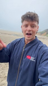 5 Edible things you can find on the beach! Just make sure everything is harvested & prepared, legally, ethically, and accurately! While certain species of jellyfish are edible, other species of jellyfish can be dangerous. I would never recommend consuming a jellyfish that you find on the beach. Unless you are properly trained and have experience, identifying edible species of jellyfish. Never attempt to re-create what you see in my uncie videos. Send this to someone who you want to go to the bea