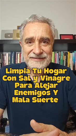 Cristobal Amo Martin on Instagram: "🧂✨ Limpia tu Hogar con Sal y Vinagre para Alejar Enemigos y Mala Suerte Hay limpiezas energéticas que parecen simples… pero que transforman por completo el ambiente de tu casa. Y una de las más potentes es esta mezcla ancestral de sal + vinagre + agua. No solo purifica: también rompe vibraciones densas, corta malas intenciones y restablece la armonía del hogar. 🏡✨ 👉 ¿Cómo se hace? Toma un plato y coloca encima un recipiente de vidrio. Llénalo hasta la mitad