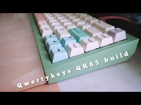 Qwertykeys QK65 build \\\\ Green and gold colourway💛