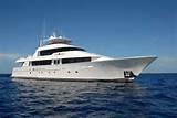 Pictures of Large Motor Yachts