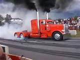 Pictures of Semi Trucks Doing Burnouts