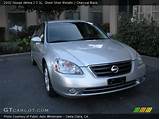 Images of 2002 Silver Nissan Altima