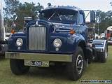 Images of Old Mack Truck Models