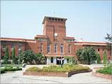 Photos of Mba College Of Delhi University