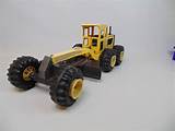 Pictures of Old Tonka Toy Trucks