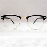 Photos of Eyeglasses In Fashion