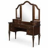 Pictures of Cherry Wood Queen Anne Furniture
