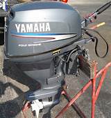 Yamaha 4 Stroke Outboard Gas In Oil Photos