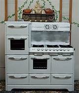 Pictures of Stoves With Multiple Ovens