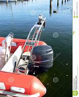 Pictures of Motor Boat Engine