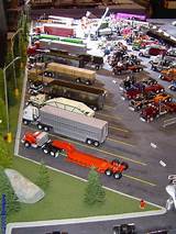 Pictures of Custom Semi Truck Builders