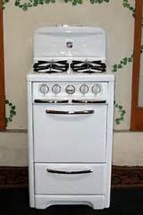 Pictures of Vintage Gas Ranges