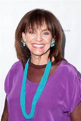 Valerie Harper Cancer Treatment Images