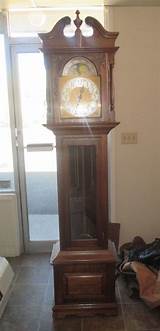 Images of Emperor Clock Company Model 300