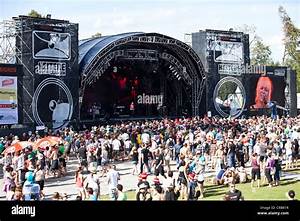 German Pop Festival Hi Res Stock Photography And Images Alamy