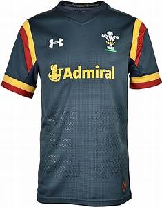 Amazon Com Under Armour 2015 2016 Wales Rugby Away Wru Supporters