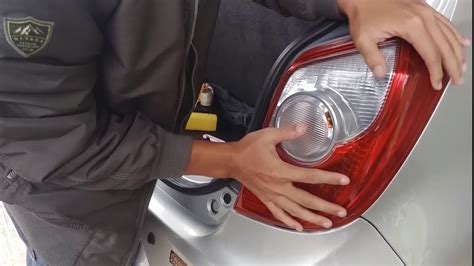 Cara Mengganti Kabel Lampu Rem Mobil