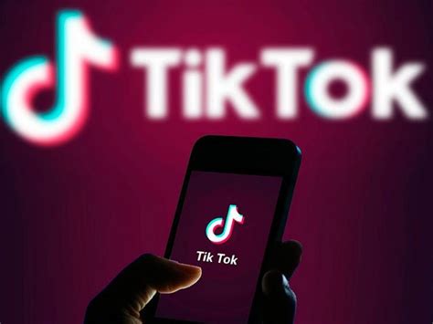 Collaborating with Other TikTok Users