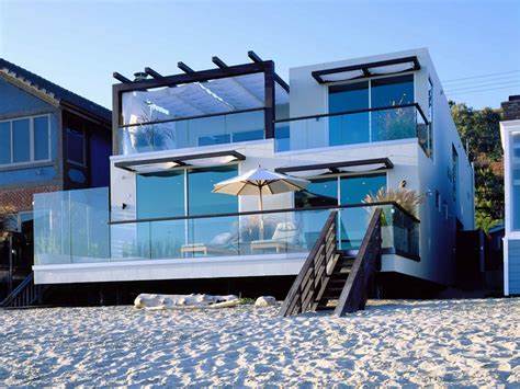 Desain Rumah Pantai Modern