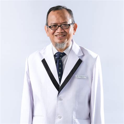 Dokter Bambang S. Sp.M