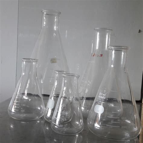 Gelas Kimia Laboratorium