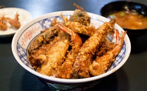 Gomen tempura in Japanese popular restaurant