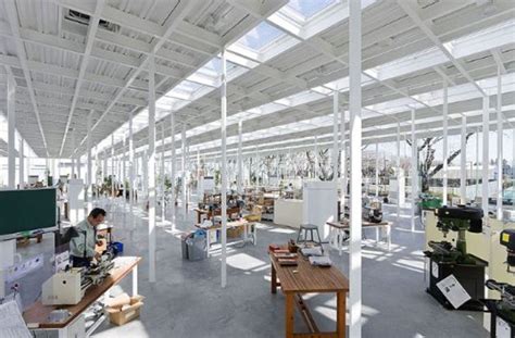High-Tech Laboratories and Workshops at Japanese universities