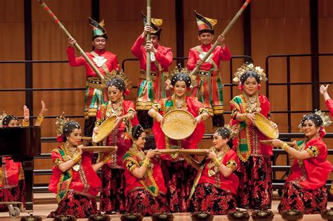 Indonesian traditional choir