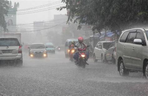 Musim Hujan di Indonesia