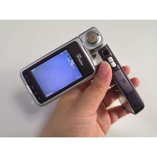 Nokia Handycam Ergonomic Design