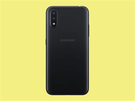Samsung Galaxy A01 bagian belakang