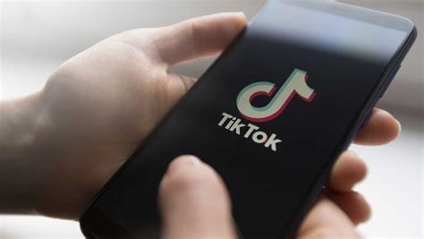 Scroll TikTok Indonesia