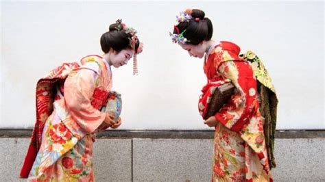 Penyesuaian Diri dengan Budaya Jepang