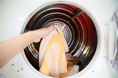 cleaning dryer drum
