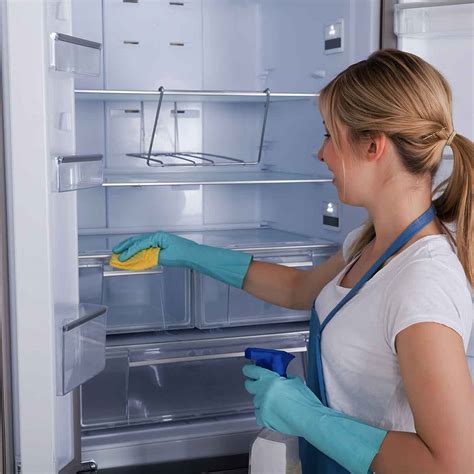 keep the handle clean refrigerator