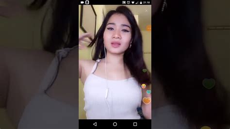 live streaming hot