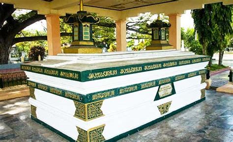makam sultan iskandar muda