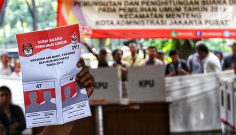 Menjadi Pengamat Pemilu Indonesia