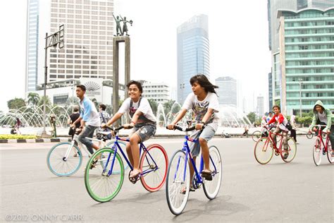 Bersepeda di Golden Week di Jepang di Indonesia