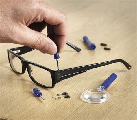 glasses repair kit