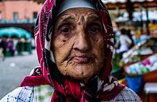 morocco old woman people marrakech moroccan muslim portrait person arabic berbere man travel africa color islam face marrakesh tradition tribe