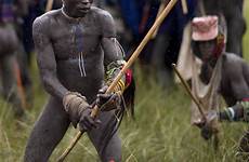 tribe suri ethiopia tribes donga tribesmen fights