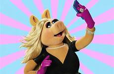 piggy miss muppets director her she pig past personality troubling reveals finally confirms damaged frank oz person stylist
