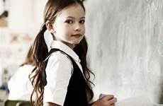 mackenzie foy school young little model kids girls uniform models girl tween lautner taylor visit child