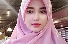 cantik berhijab cewek ayu jilbab keringetan cowok kecantikan papan pilih