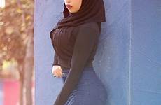 hijab arab girls muslim iranian pendek curvy jolies gaya celana