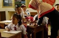 indonesia teaching learning improving bank mengajar meningkatkan belajar di worldbank