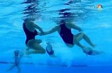 nipple olympic malfunction swimsuit airs underwater viewers suit shocked gutteruncensored atlet puting kamera tertangkap ssst